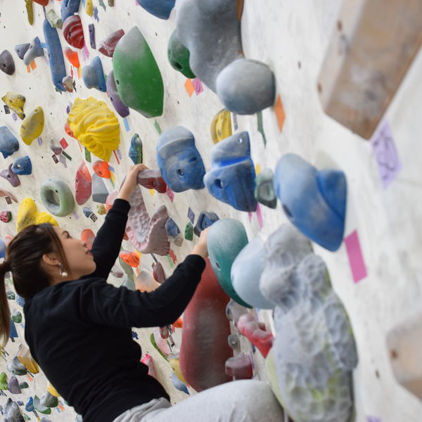 茅ケ崎のスポーツジムでダイエットするならボルダリング･ノボルバ