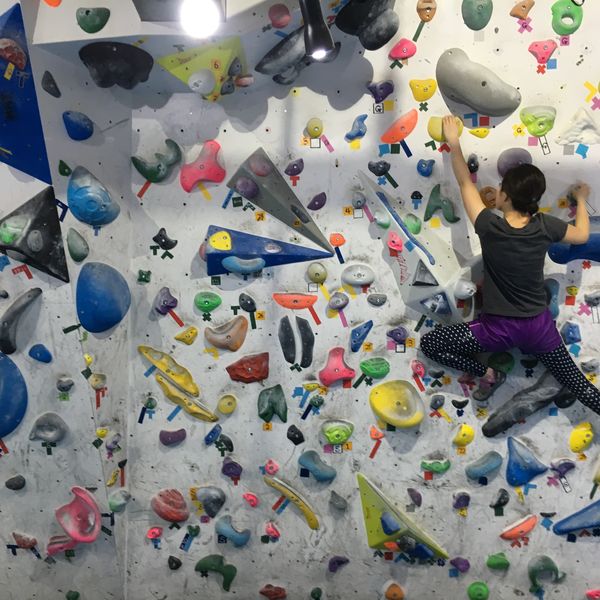 辻堂で趣味をお探しならボルダリングノボルバ